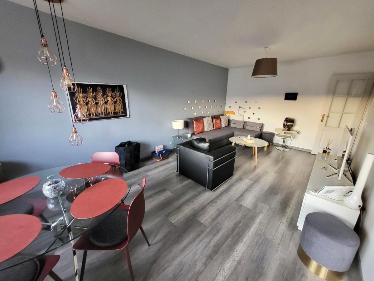 Tichnich Appartement - 2 Bedrooms - 1 Min Away From Train Station آنماس المظهر الخارجي الصورة